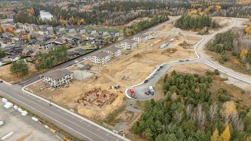 Vue d'ensemble - 103-610 Rue Du Ruisseau, Mont-Tremblant, QC -  With View