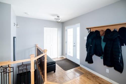 Hall d'entrée/Vestibule - 15 Rue Garneau, Saint-Pacôme, QC - Indoor Photo Showing Other Room