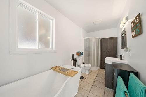 Salle de bains - 525 10E Rang E., Saint-Nazaire-D'Acton, QC - Indoor Photo Showing Bathroom