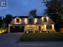 2057 SALVATOR BOULEVARD  Oakville, ON L6L 1M9