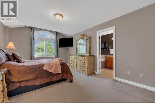 4 Moonstone Court, Hamilton, ON - Indoor Photo Showing Bedroom