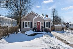 586 UNION STREET W  Kingston (Central City West), ON K7M 2H4