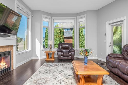 2-2100 Boucherie Road, West Kelowna, BC - Indoor Photo Showing Living Room With Fireplace