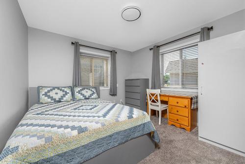 2-2100 Boucherie Road, West Kelowna, BC - Indoor Photo Showing Bedroom