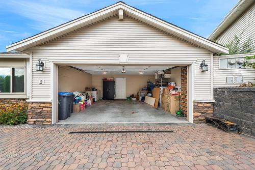 2-2100 Boucherie Road, West Kelowna, BC - Outdoor With Exterior