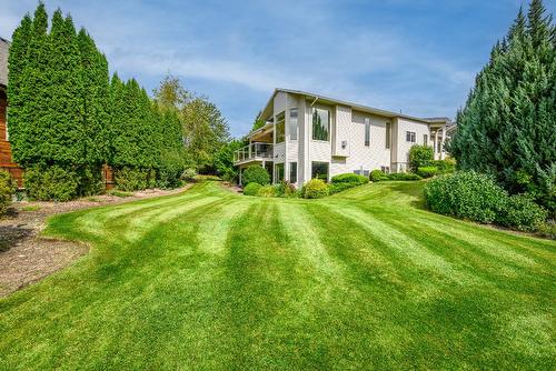 2-2100 Boucherie Road, West Kelowna, BC - Outdoor