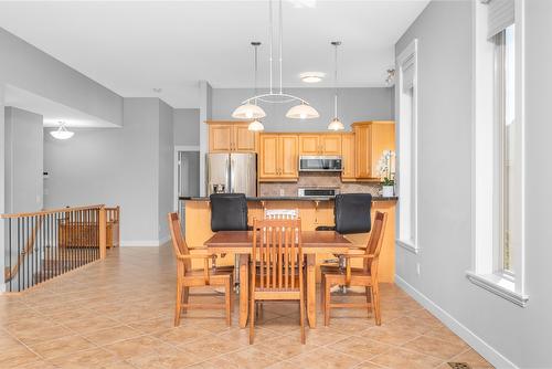 2-2100 Boucherie Road, West Kelowna, BC - Indoor