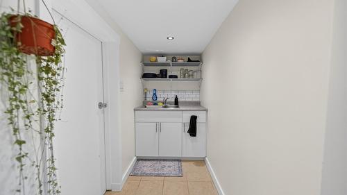 511 3Rd Street, Cranbrook, BC - Indoor Photo Showing Other Room