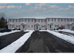 6-69 Damien ST  Dieppe, NB E1A 7T1