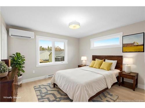 32 Attenborough Dr, Fredericton, NB 