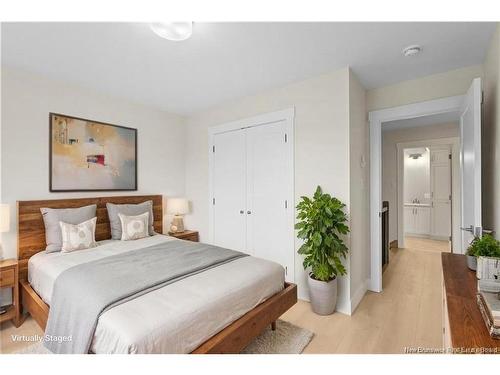 32 Attenborough Dr, Fredericton, NB 