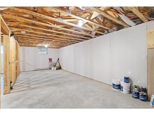 32 Attenborough Dr, Fredericton, NB 