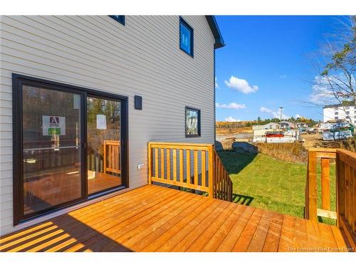 32 Attenborough Dr, Fredericton, NB 