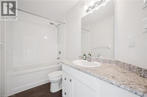 Second level four piece - 24 Morrison Road Unit# D10, Kitchener, ON - Indoor Photo Showing Bathroom