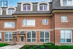 43-01 - 2420 BARONWOOD DRIVE  Oakville, ON L6M 0X6