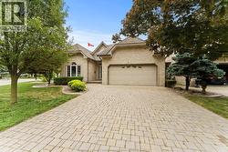 235 SOUTHWIND CRESCENT Tecumseh, ON N8N 4Y5
