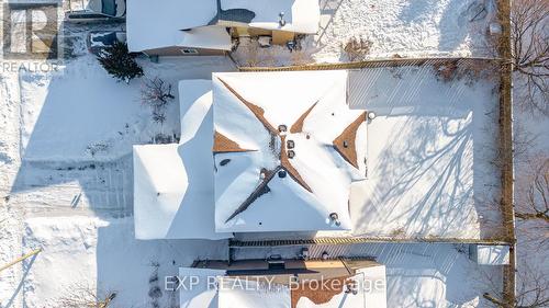 211 Rushdale Drive, Hamilton, ON - Outdoor