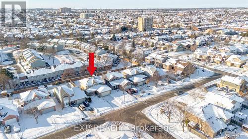 211 Rushdale Drive, Hamilton, ON - Outdoor With View