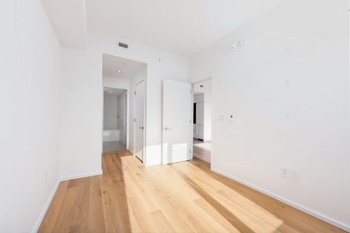 Master Bedroom - 305-585 Av. Glengarry, Mont-Royal, QC - Indoor Photo Showing Other Room