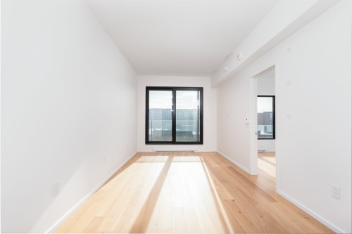 Living Room - 305-585 Av. Glengarry, Mont-Royal, QC - Indoor Photo Showing Other Room