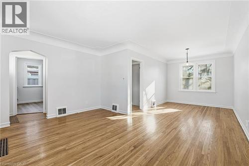 15 East 41St Street, Hamilton, ON - Indoor Photo Showing Other Room