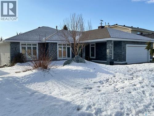 8507 Kestral Drive, Regina, SK - Outdoor