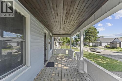 371 Curry, Windsor, ON - Outdoor With Deck Patio Veranda With Exterior