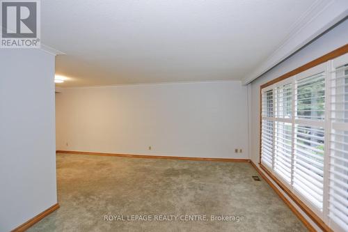 2341 Genevieve Drive, Mississauga, ON - Indoor Photo Showing Other Room