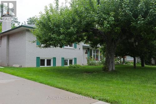 2341 Genevieve Drive, Mississauga, ON - Outdoor