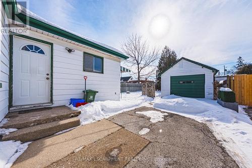 28 Munn Street, Hamilton, ON - Outdoor With Exterior