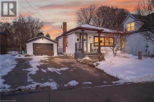 94 EMERSON Street  Hamilton, ON L8S 2X6