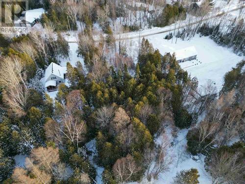 18 Lake Dr, Blind River, ON 