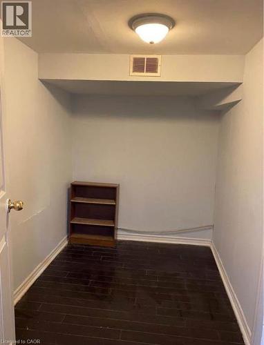 2644 Lundene Road, Mississauga, ON - Indoor