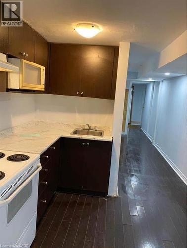 2644 Lundene Road, Mississauga, ON - Indoor Photo Showing Kitchen