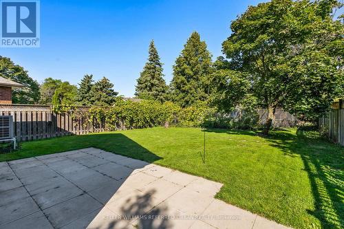 1253 Thorpe Road, Burlington, ON - Outdoor With Backyard