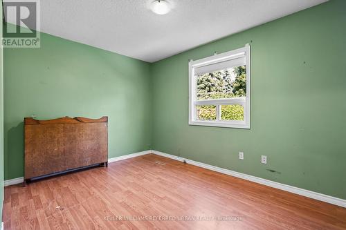1253 Thorpe Road, Burlington, ON - Indoor Photo Showing Other Room