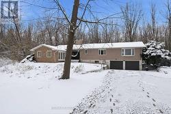 563 6TH CONCESSION ROAD W  Hamilton, ON L8B 1N2