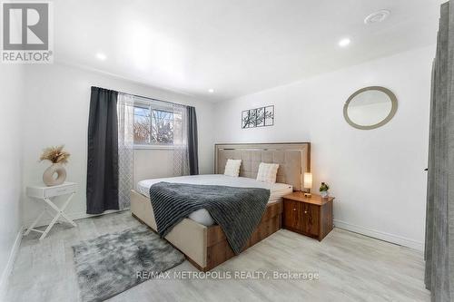 263 Fergus Avenue, Kitchener, ON - Indoor Photo Showing Bedroom