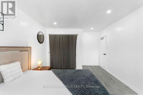 263 Fergus Avenue, Kitchener, ON - Indoor Photo Showing Bedroom