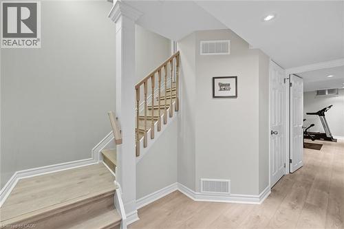 2265 Stokes Lane, Burlington, ON - Indoor Photo Showing Other Room