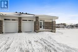 1 - 1140 MOORE STREET  Brockville, ON K6V 0H2