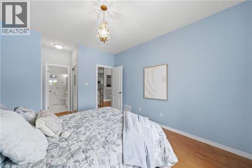 46 Manitoulin Trail, Hamilton, ON - Indoor Photo Showing Bedroom