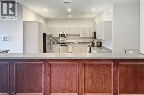 46 Manitoulin Trail, Hamilton, ON - Indoor Photo Showing Kitchen