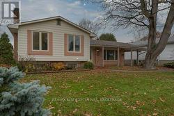 1 - 811 OVERLEA COURT  Kingston (South Of Taylor-Kidd Blvd), ON K7M 6Z8