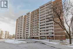 501 - 3120 KIRWIN AVENUE  Mississauga, ON L5A 3R2