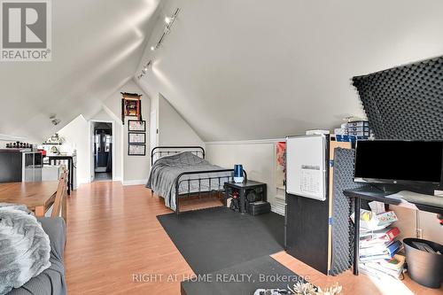 3rd floor loft/primary bedroom takes entire floor - 95 Templeton Street, Ottawa, ON - Indoor