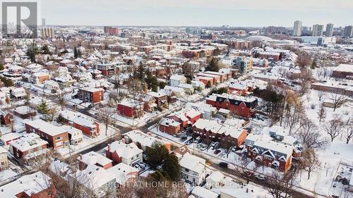 Lookign east toward the General Hospital campus - 95 Templeton Street, Ottawa, ON - Outdoor With View