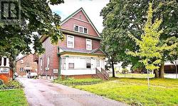 281 MAIN STREET N  Brampton, ON L6X 1N4