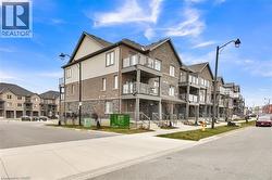 211 WEST OAK Trail  Kitchener, ON N2R 1R4