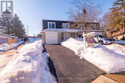 96 Shadeland Crescent, Kitchener, ON - Outdoor